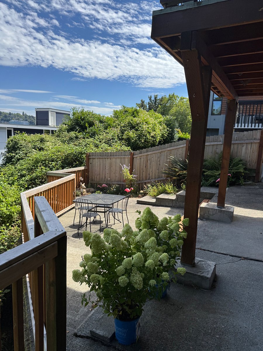 Furnished Finder property 881806_1 photo 22