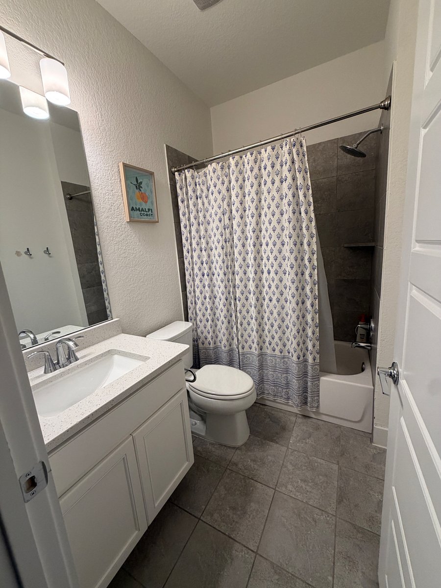 Furnished Finder property 881810_1 photo 12