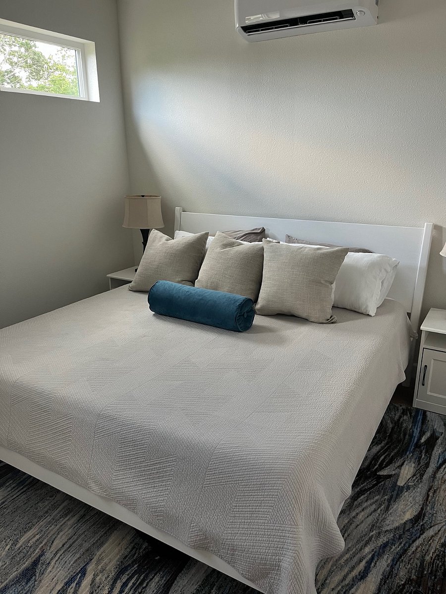 Furnished Finder property 881830_1 photo 9