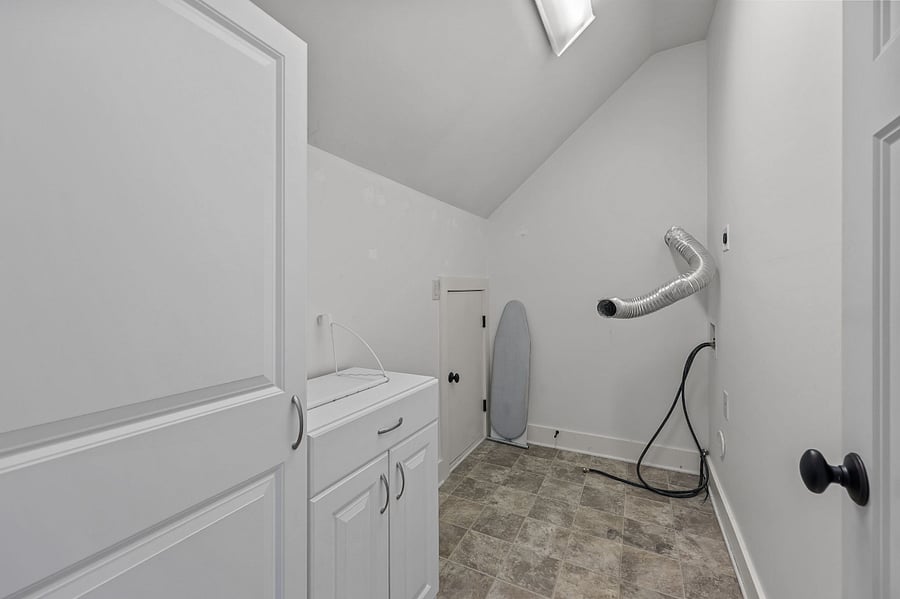 washer and dryer will be added before rented