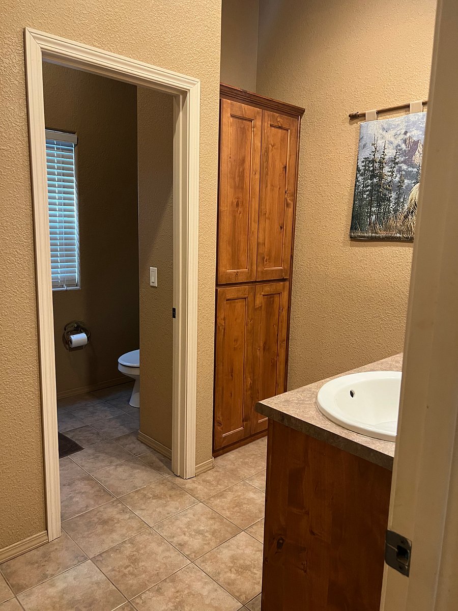 Furnished Finder property 881846_1 photo 6