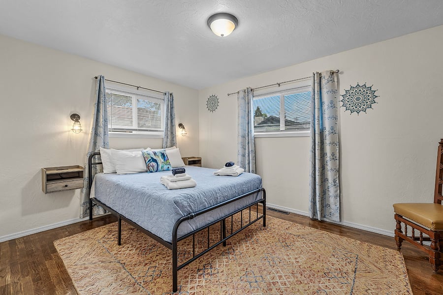 Furnished Finder property 881856_1 photo 21