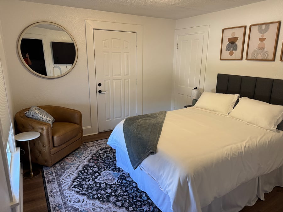 Furnished Finder property 881860_2 photo 10