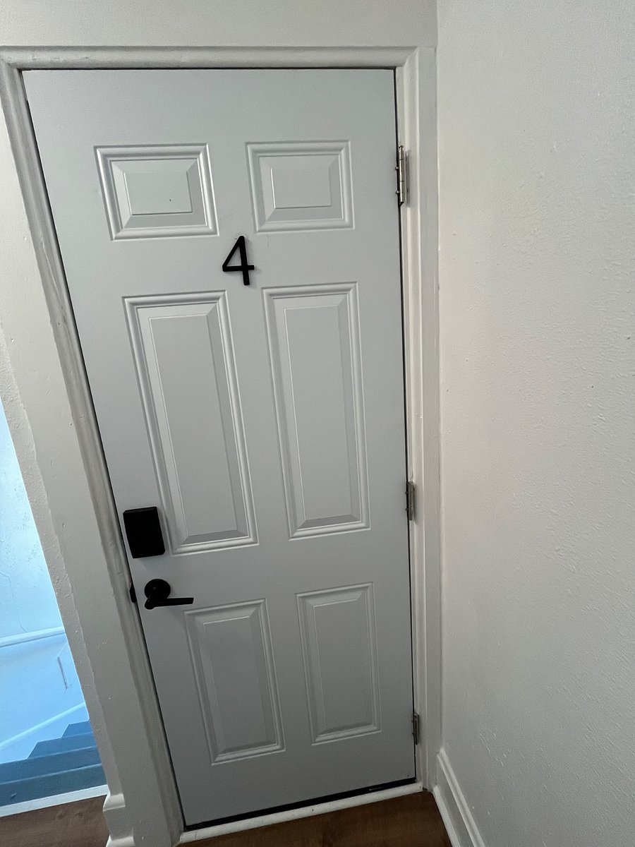 Furnished Finder property 881860_3 photo 11