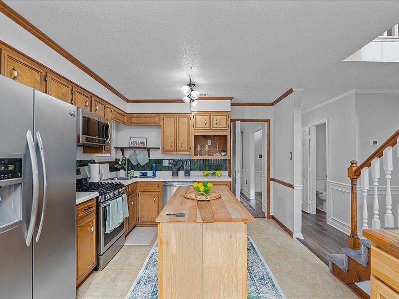 Furnished Finder property 881863_1 photo 18