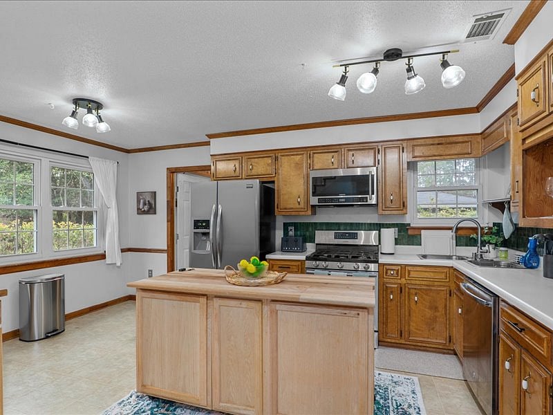 Furnished Finder property 881863_1 photo 22