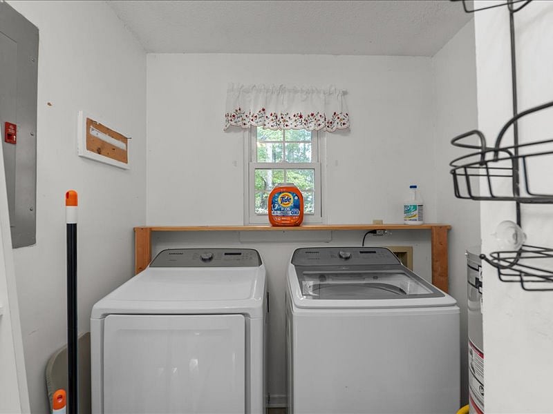 Furnished Finder property 881863_1 photo 23