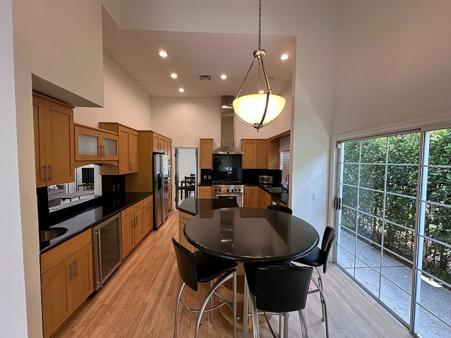 Furnished Finder property 881869_1 photo 4