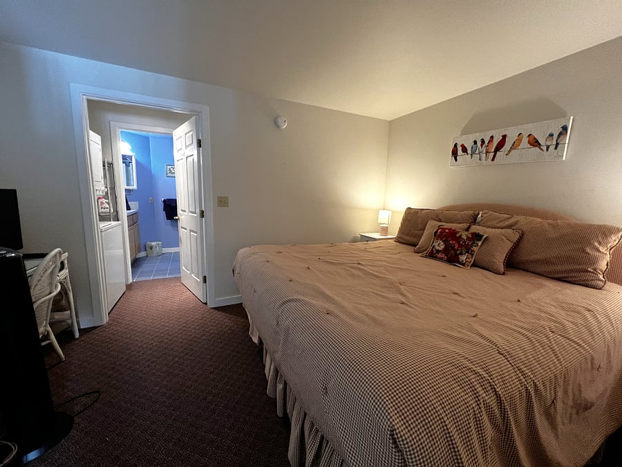 Furnished Finder property 881873_1 photo 16