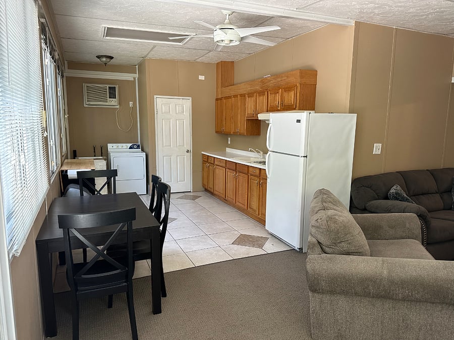 Furnished Finder property 881889_1 photo 13