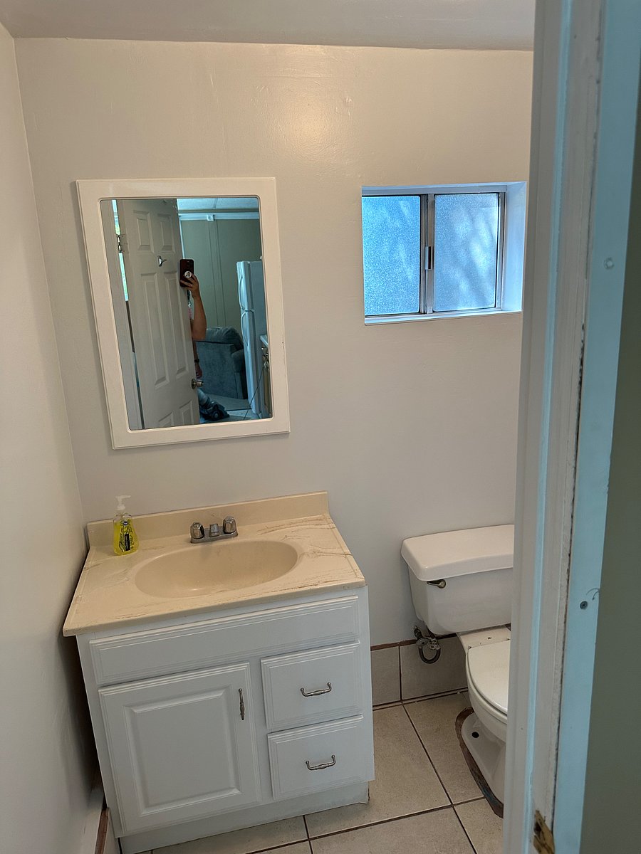 Furnished Finder property 881889_1 photo 12