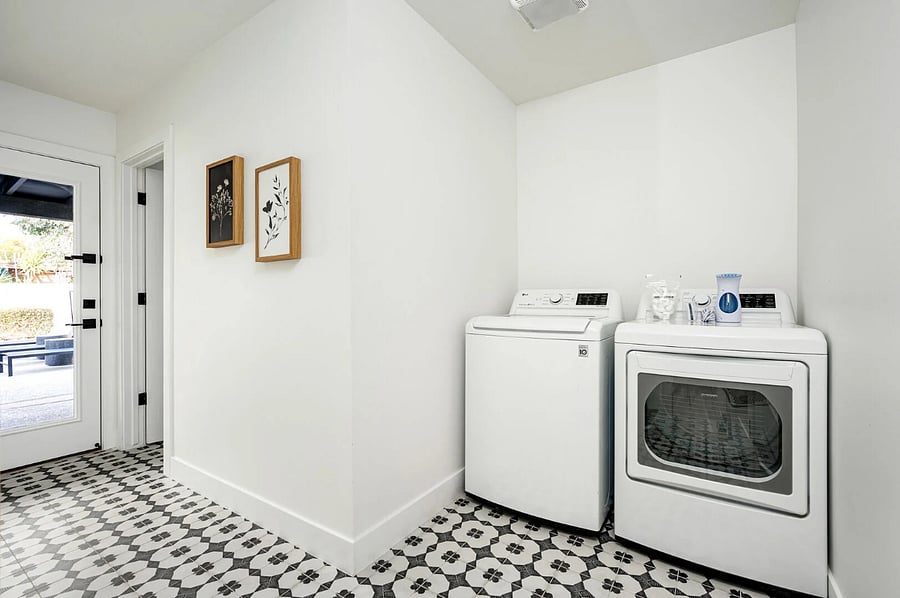 Furnished Finder property 881892_1 photo 33
