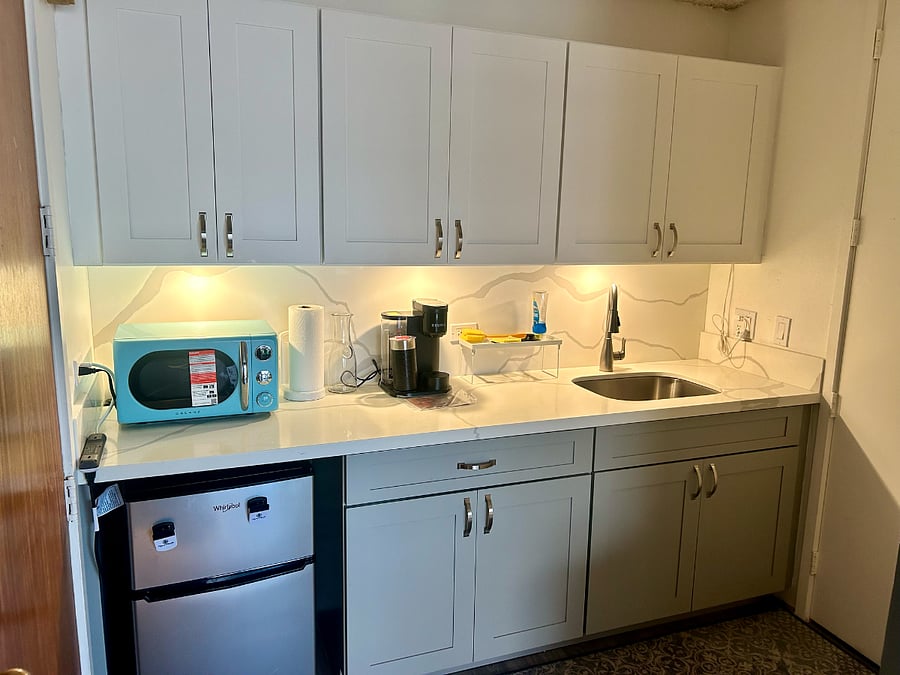 Furnished Finder property 881932_1 photo 9