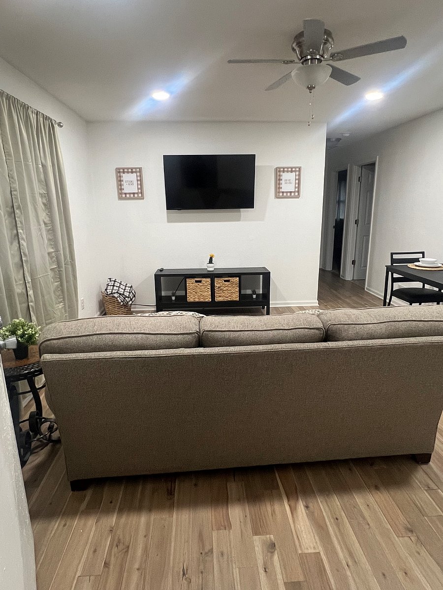 Furnished Finder property 881946_1 photo 1