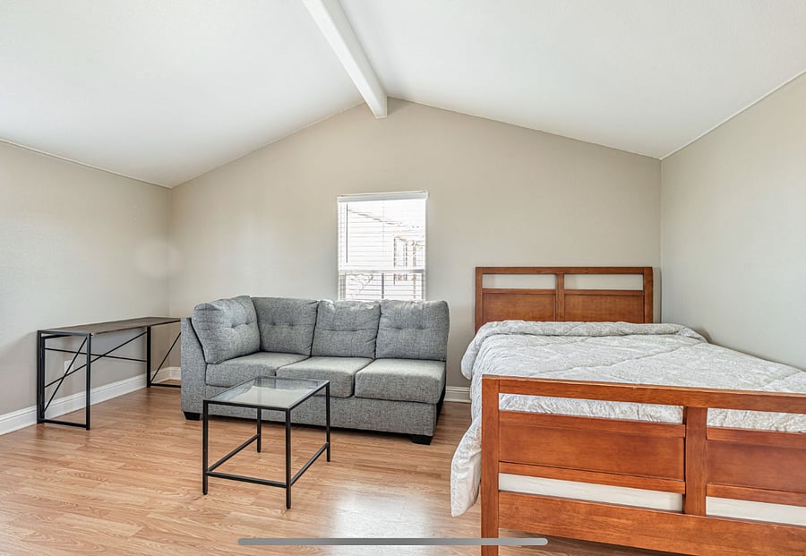 Furnished Finder property 882022_1 photo 1