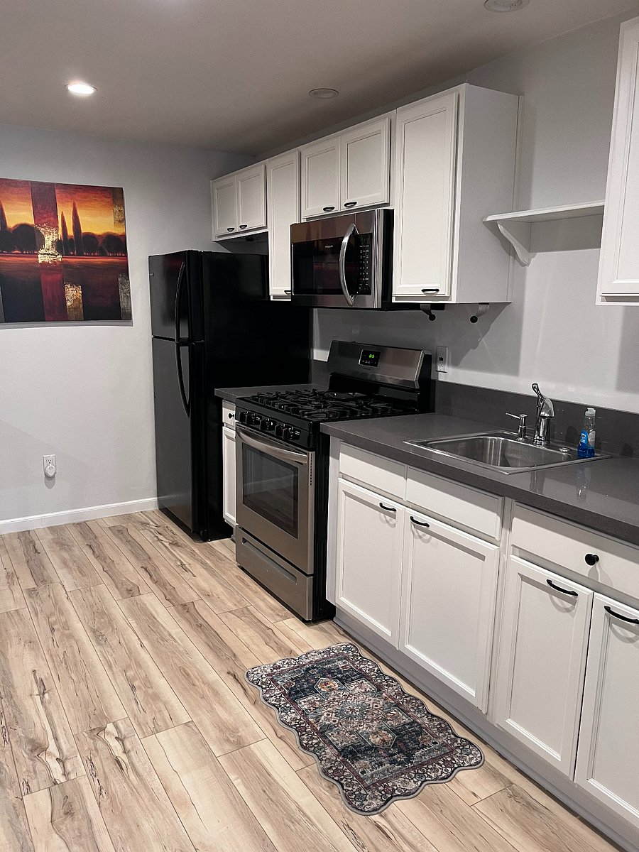 Furnished Finder property 882034_1 photo 14