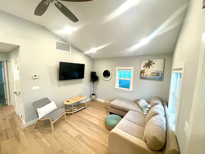 Furnished Finder property 882047_1 photo 6