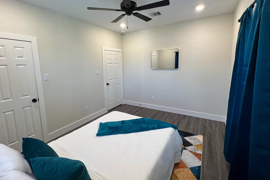 Furnished Finder property 882059_1 photo 13