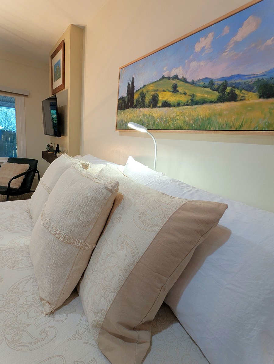 Furnished Finder property 882075_1 photo 15