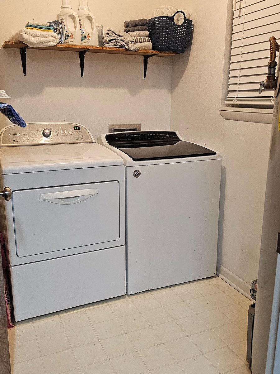 Furnished Finder property 882084_1 photo 16