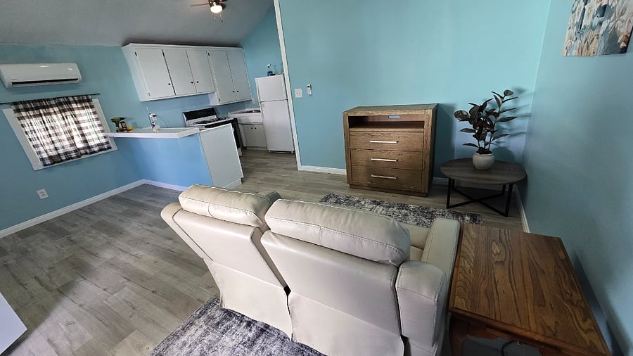 Furnished Finder property 882110_1 photo 11