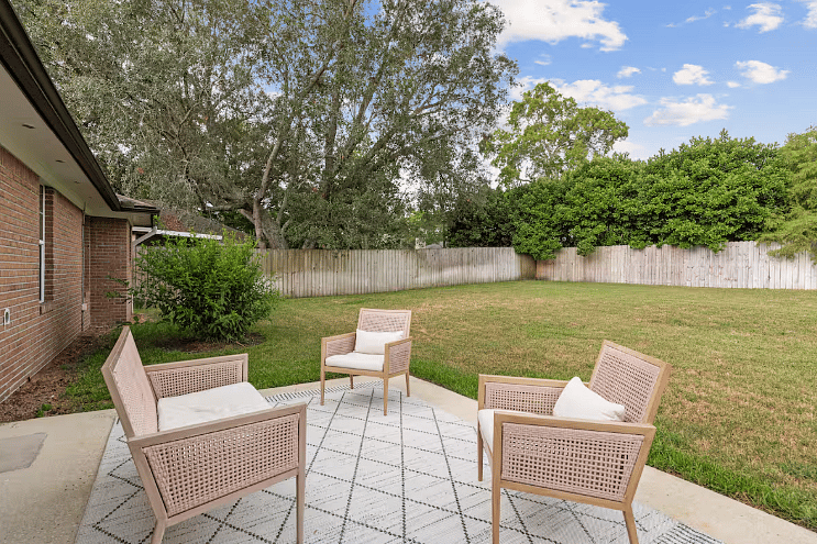 Furnished Finder property 882146_1 photo 17