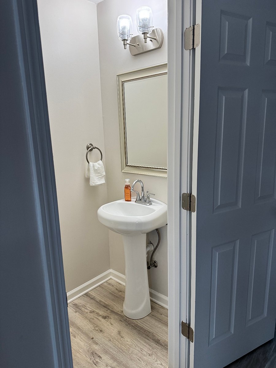 Furnished Finder property 882148_1 photo 9