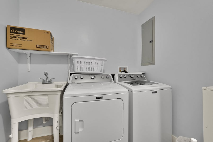 Furnished Finder property 882157_2 photo 18