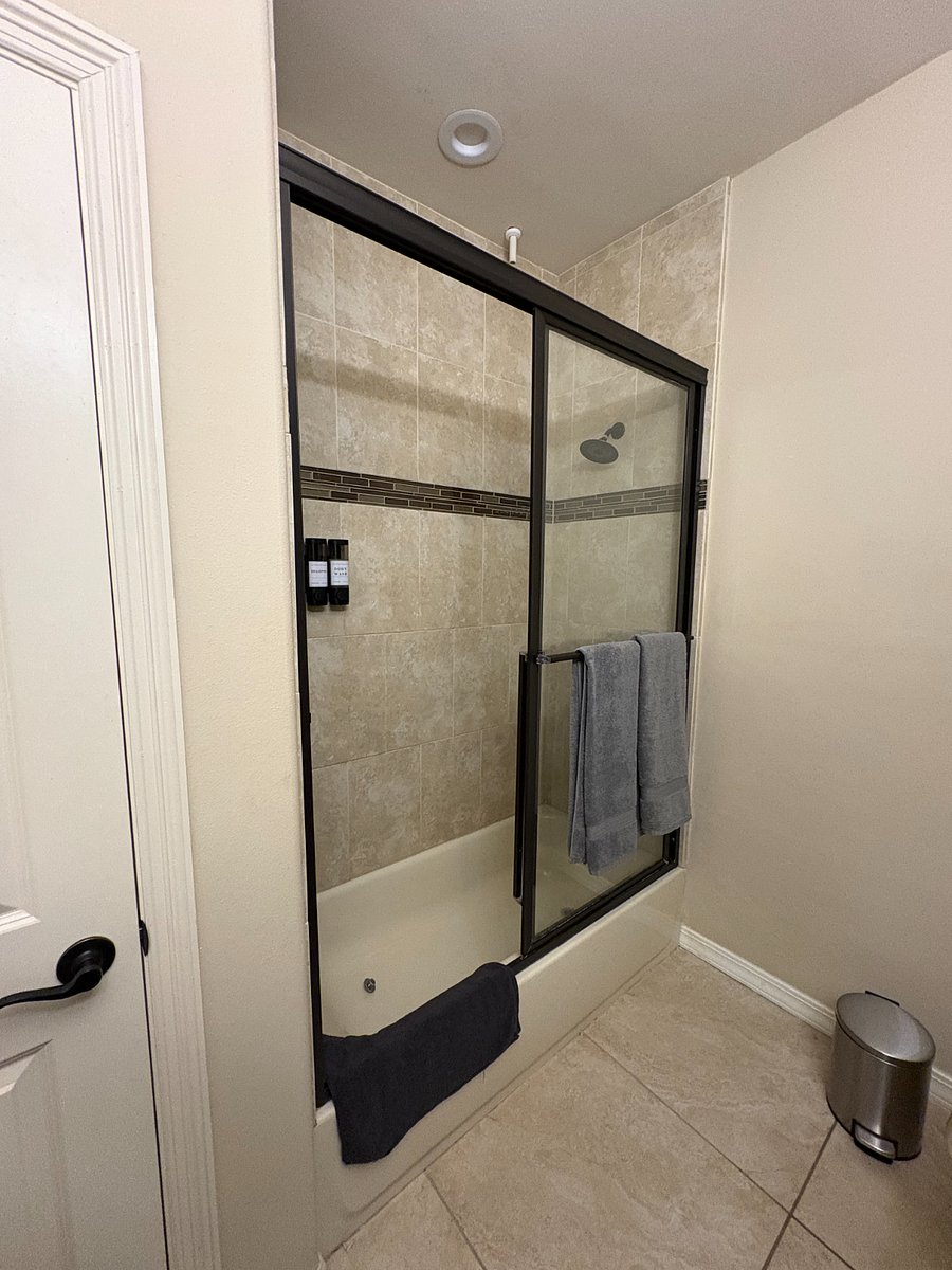 Furnished Finder property 882158_1 photo 17