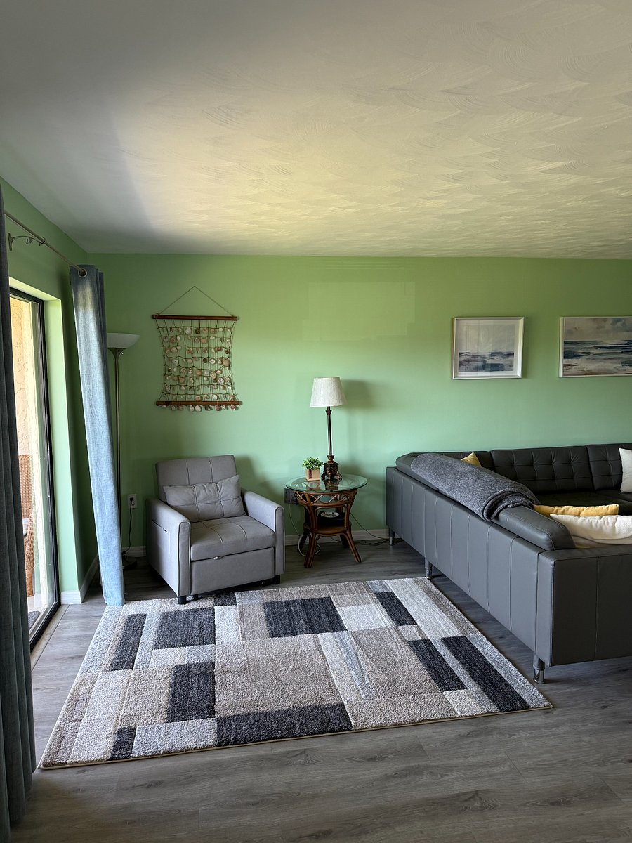 Furnished Finder property 882190_1 photo 3