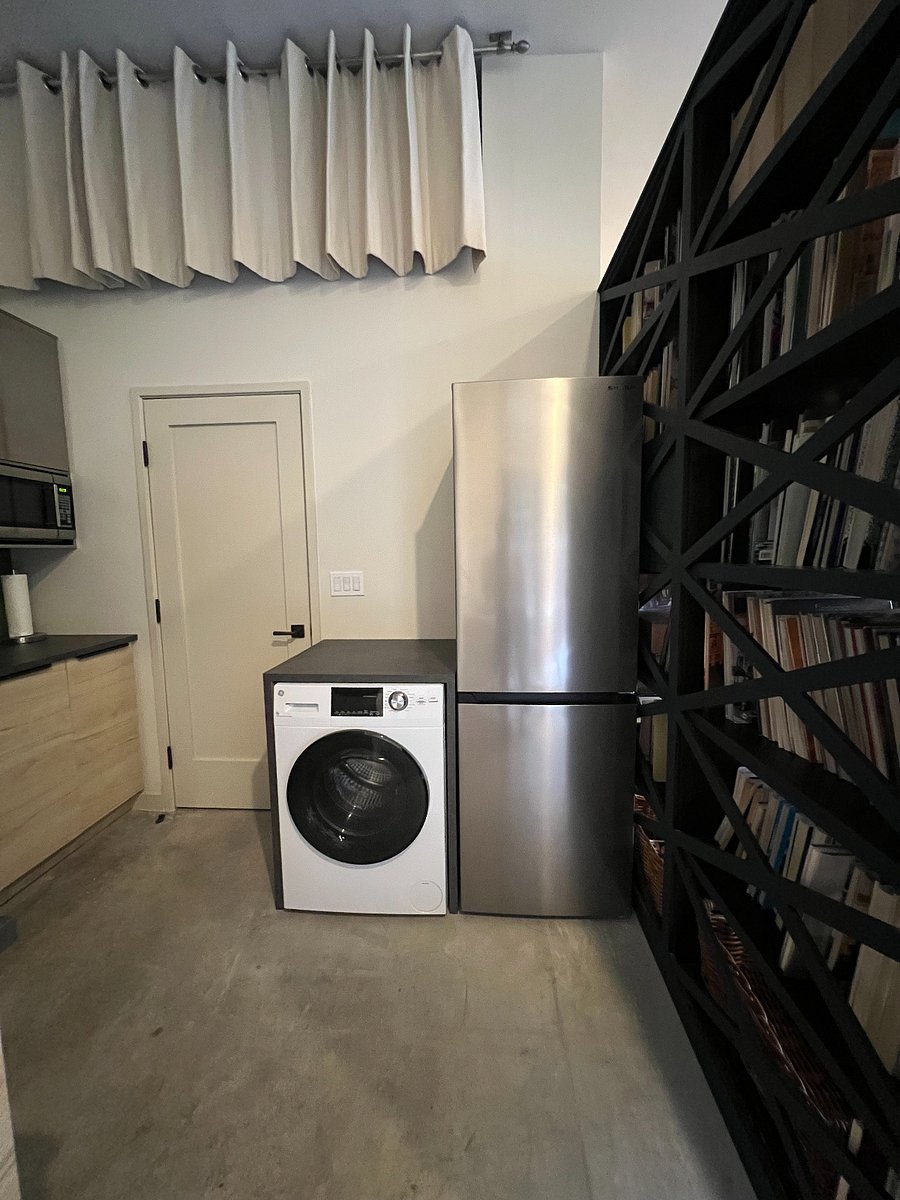 Furnished Finder property 882205_1 photo 8