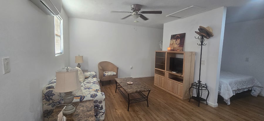 Furnished Finder property 882235_1 photo 3
