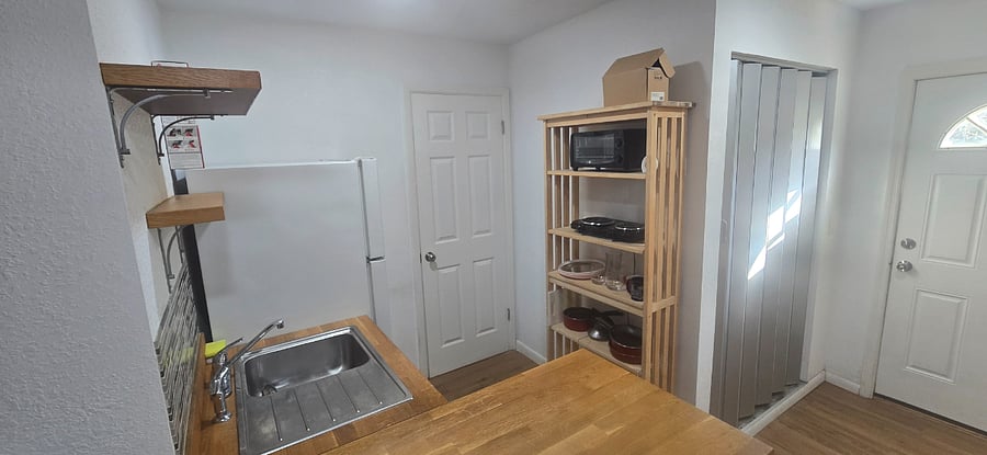Furnished Finder property 882235_1 photo 6