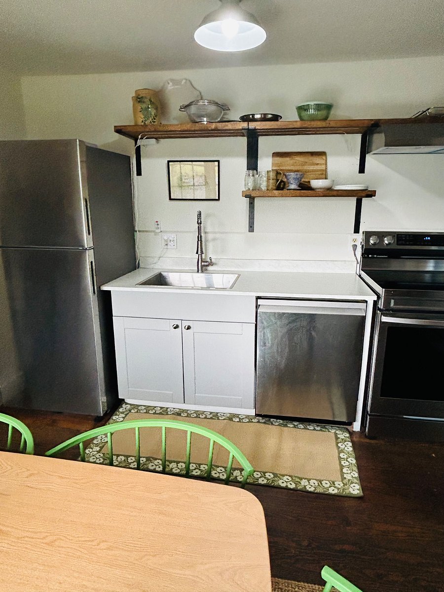 Furnished Finder property 882274_1 photo 9