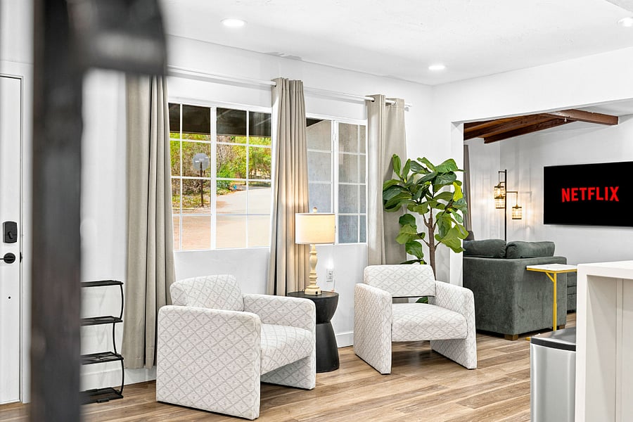 Furnished Finder property 882299_1 photo 17