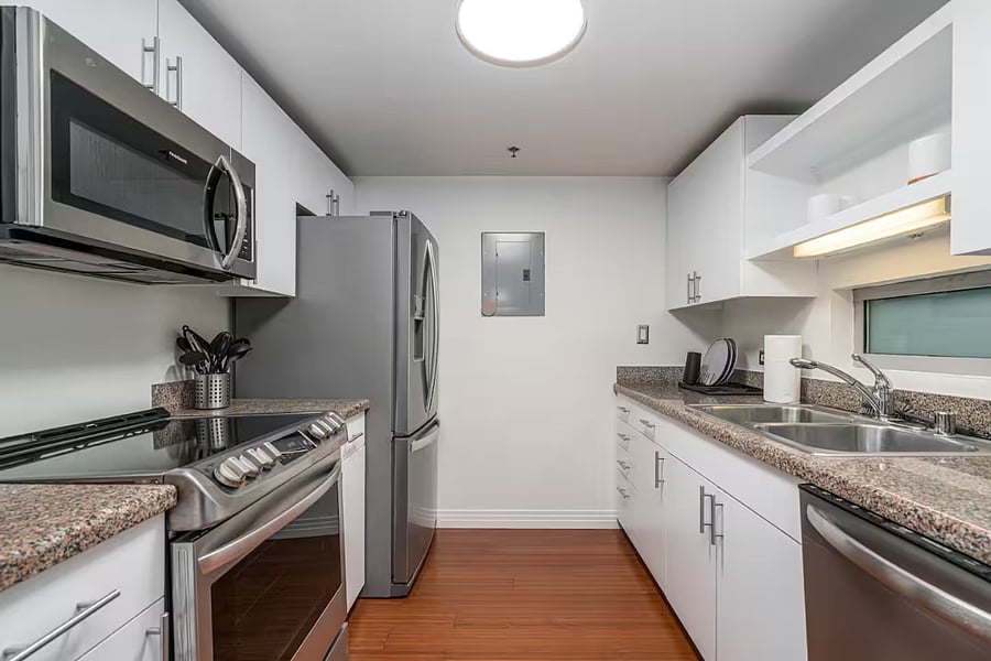 Furnished Finder property 882308_1 photo 12