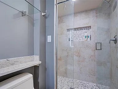 Furnished Finder property 882311_1 photo 17