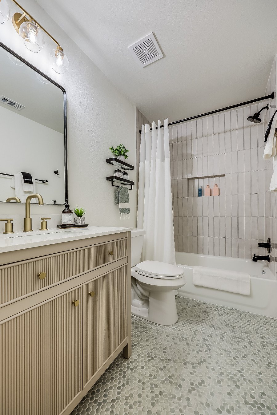 Furnished Finder property 882321_1 photo 18