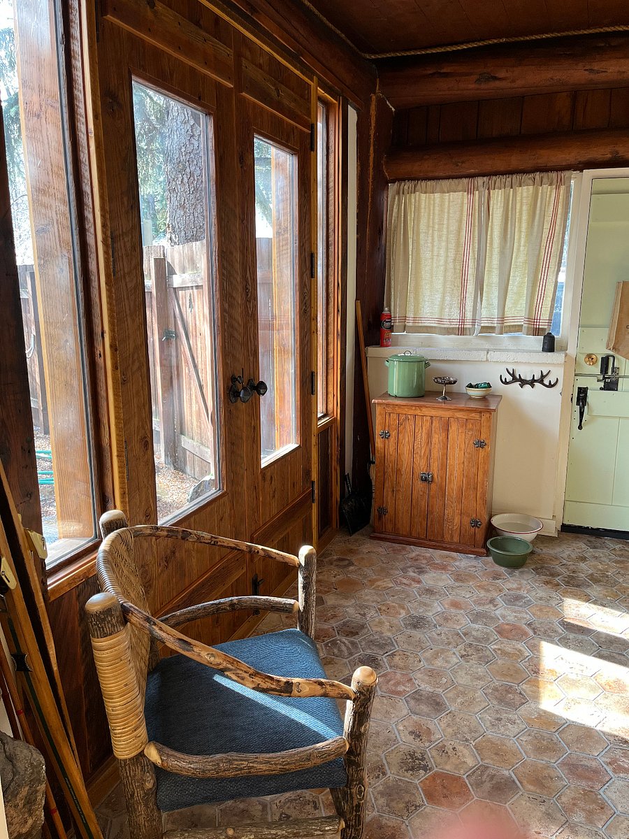 Doors to backyard