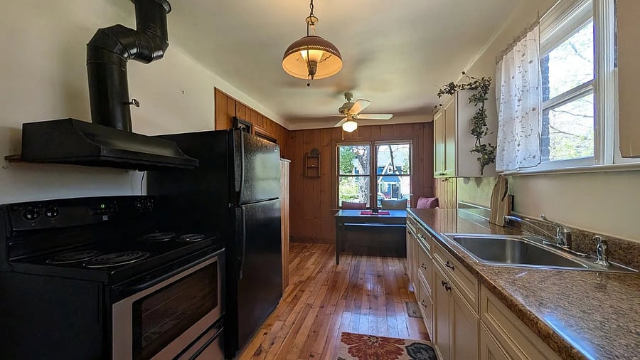 Furnished Finder property 882341_1 photo 4