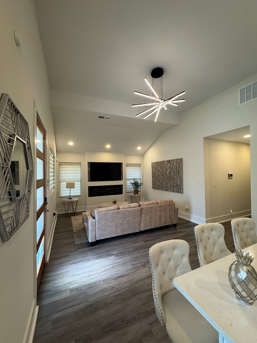 Furnished Finder property 882347_1 photo 3