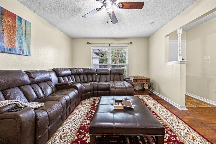 Furnished Finder property 882364_1 photo 3