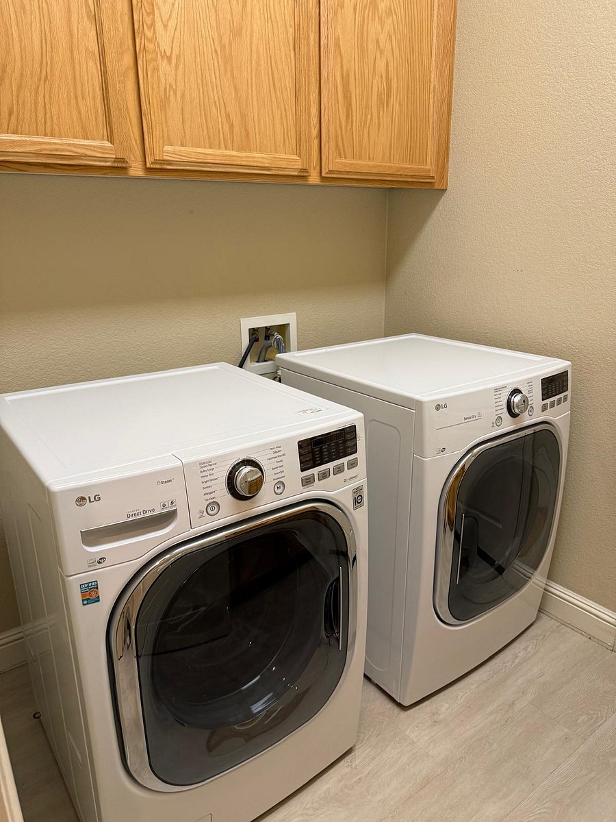 Furnished Finder property 882367_1 photo 9