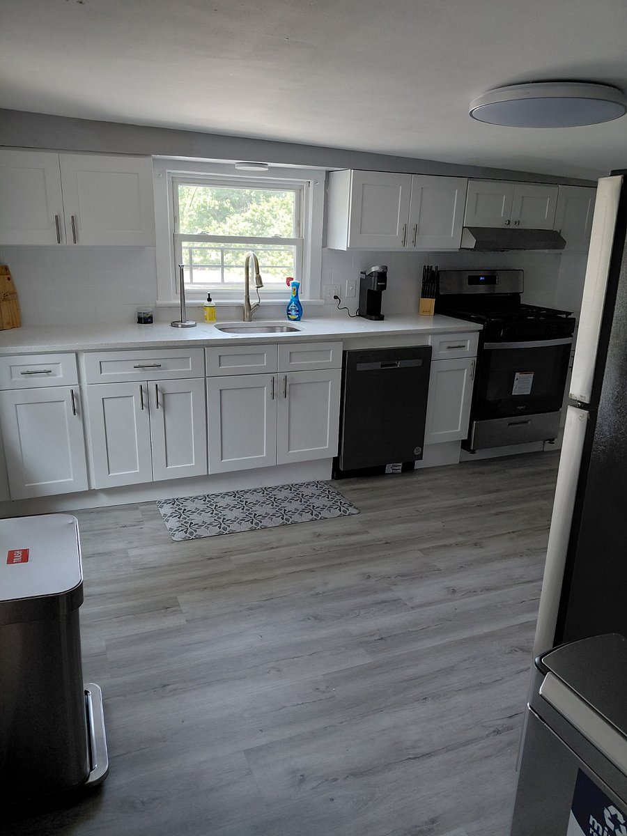 Furnished Finder property 882371_1 photo 3
