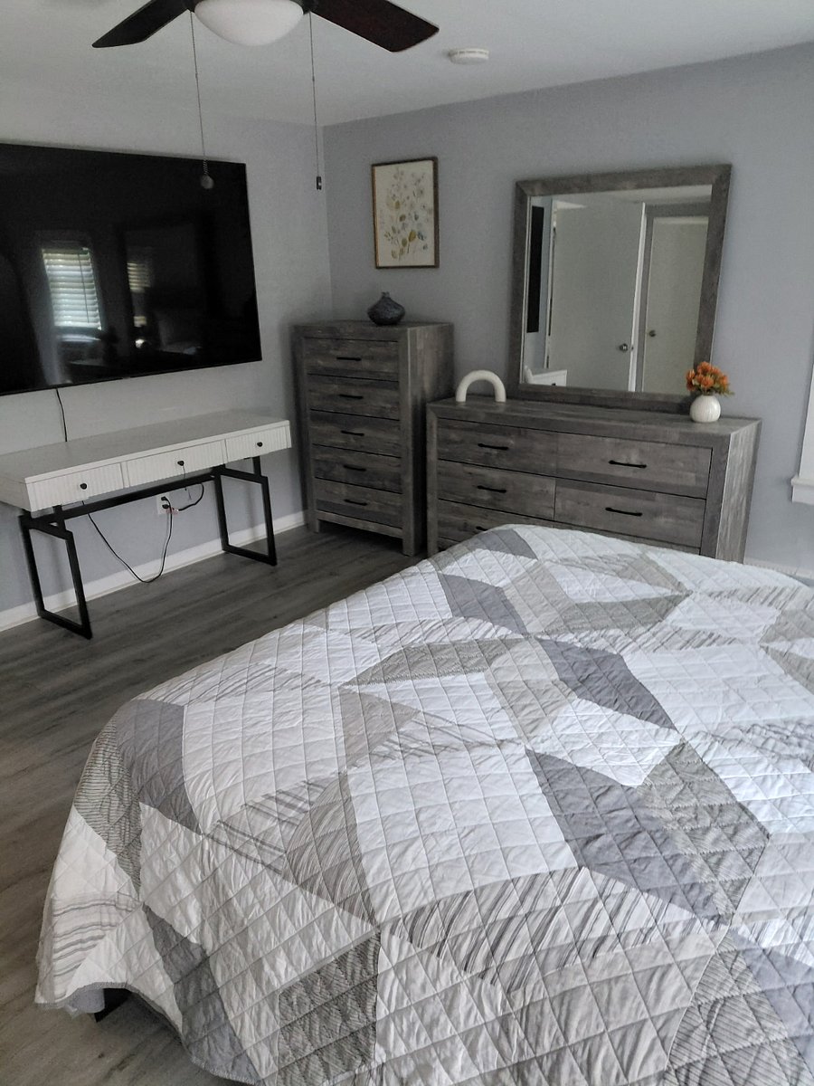 Furnished Finder property 882371_1 photo 8
