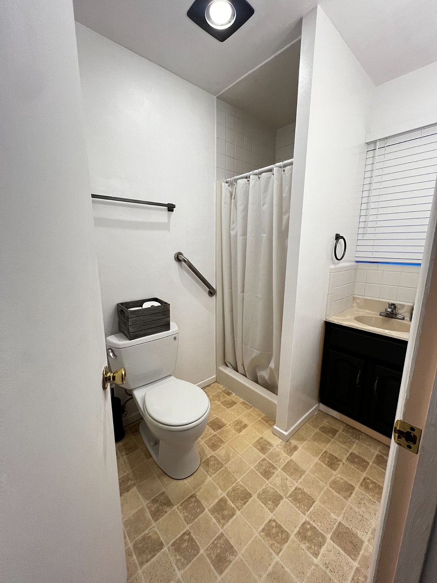 Furnished Finder property 882374_1 photo 4