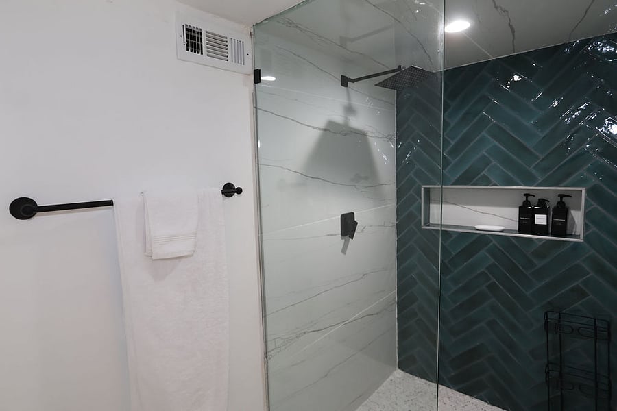 Furnished Finder property 882375_1 photo 3