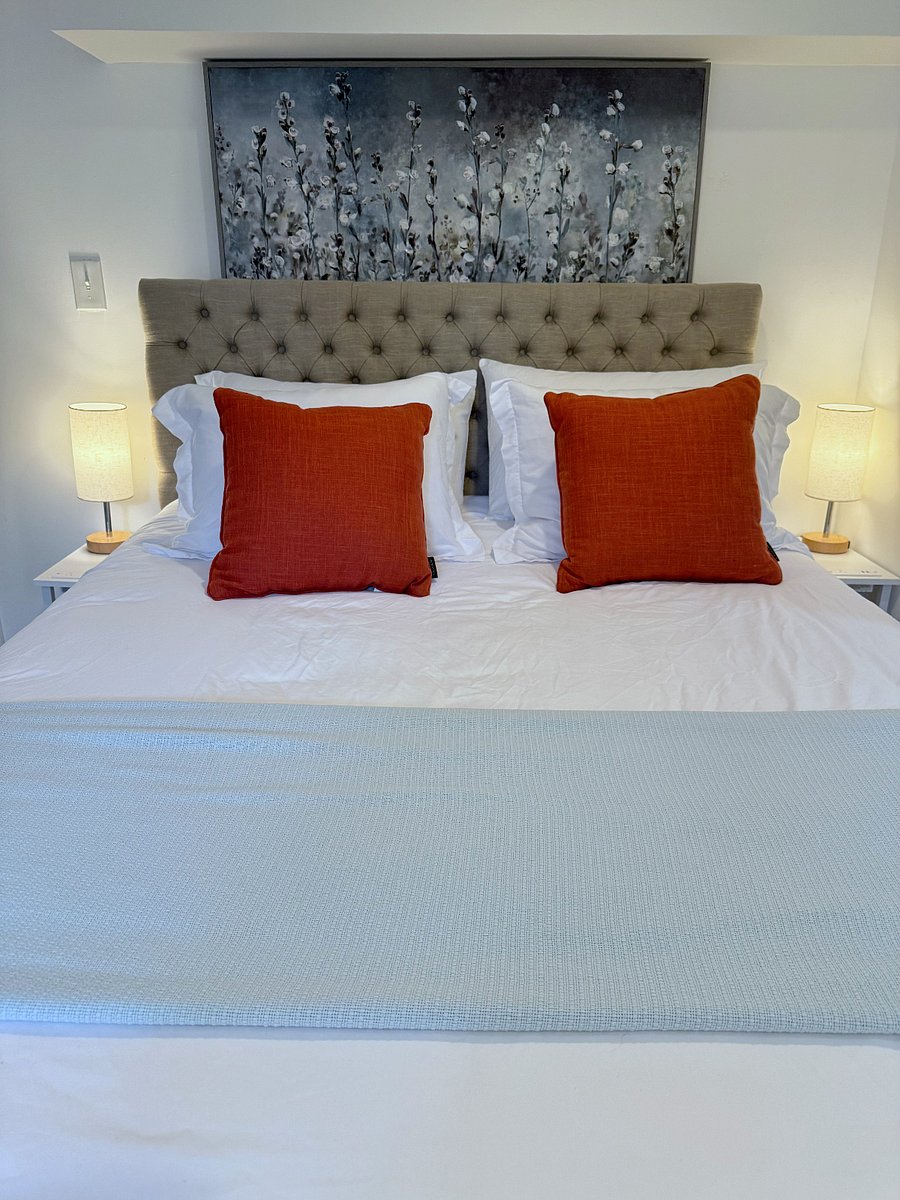 Furnished Finder property 882375_1 photo 17