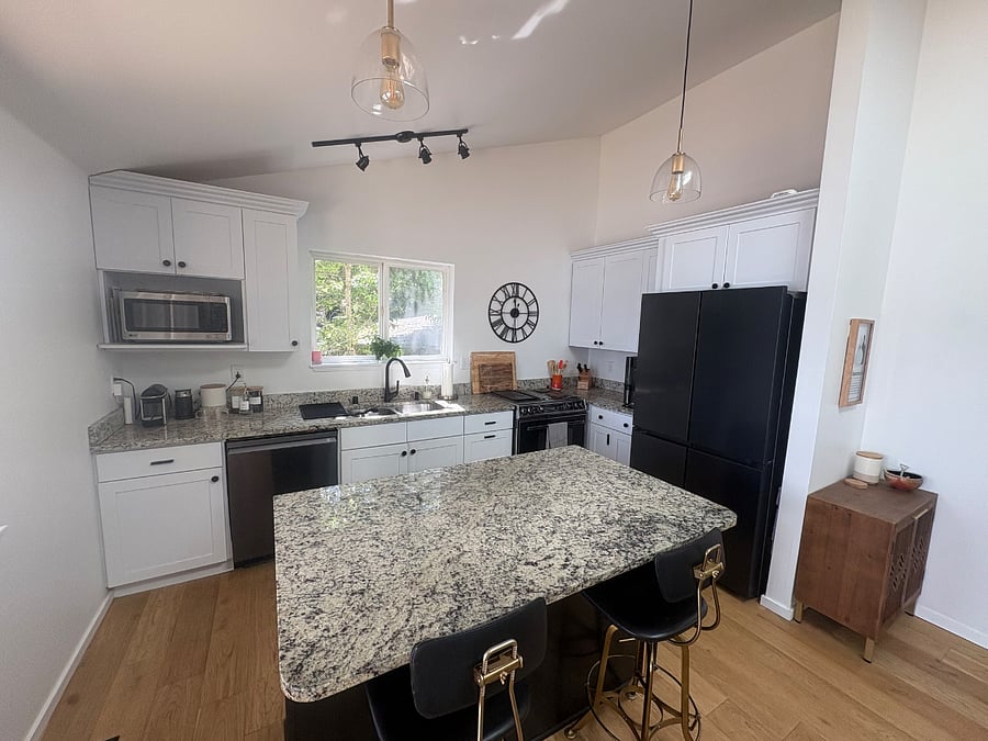 Furnished Finder property 882396_1 photo 7