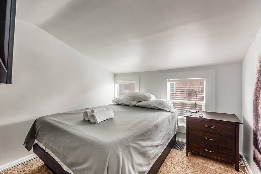 Furnished Finder property 882402_1 photo 12
